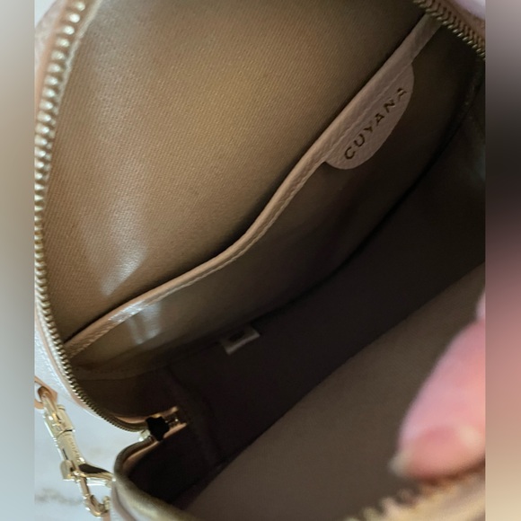 Cuyana pale pink/tan circle Leather Crossbody Bag - Picture 6 of 16